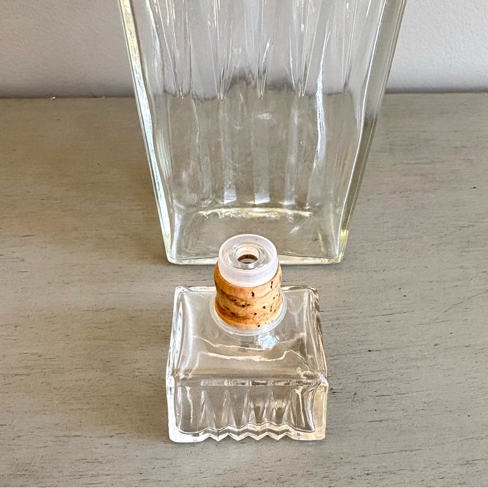 VTG 60s Heavy Clear Glass Liquor Bottle Decanter Vase Decor w/ Cork Stopper 11" - Picture 7 of 11